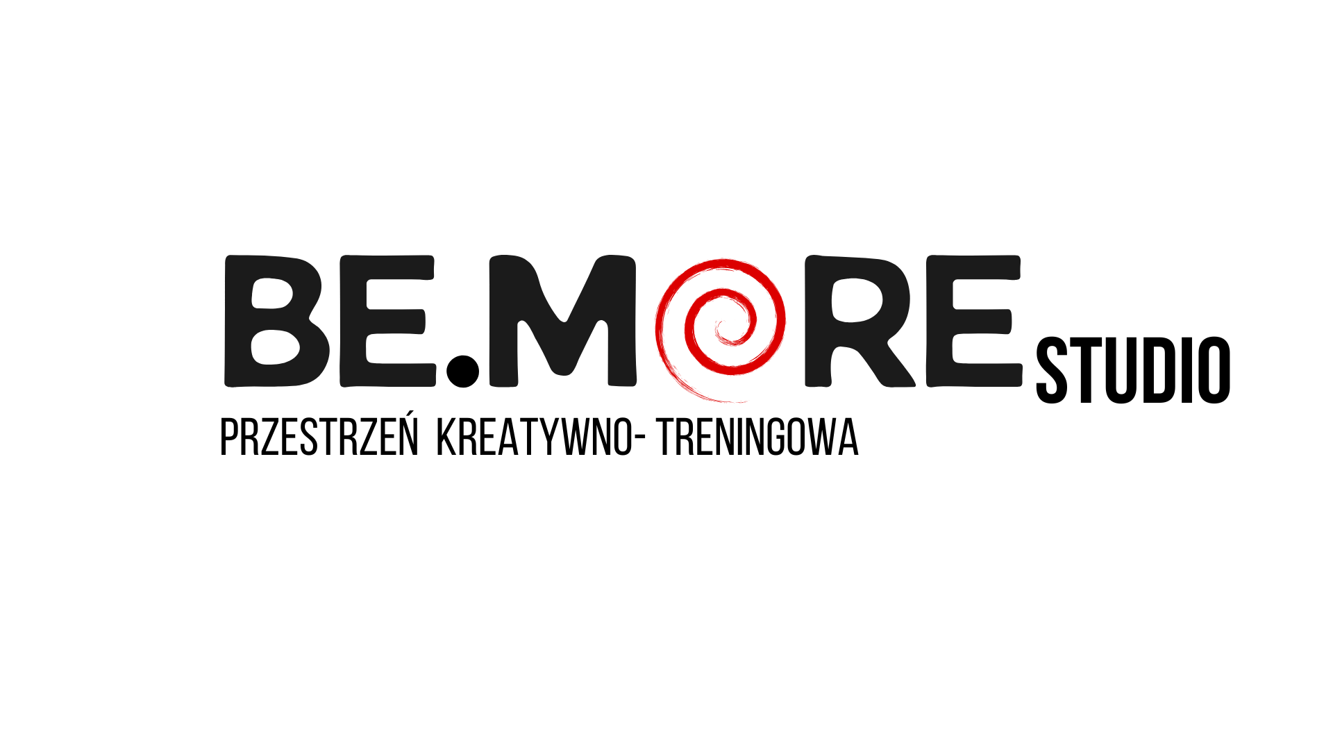 BE.MORE STUDIO_LOGO z tagline